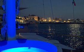 Sicily Sea Charter Caicco Hande Capo Galera